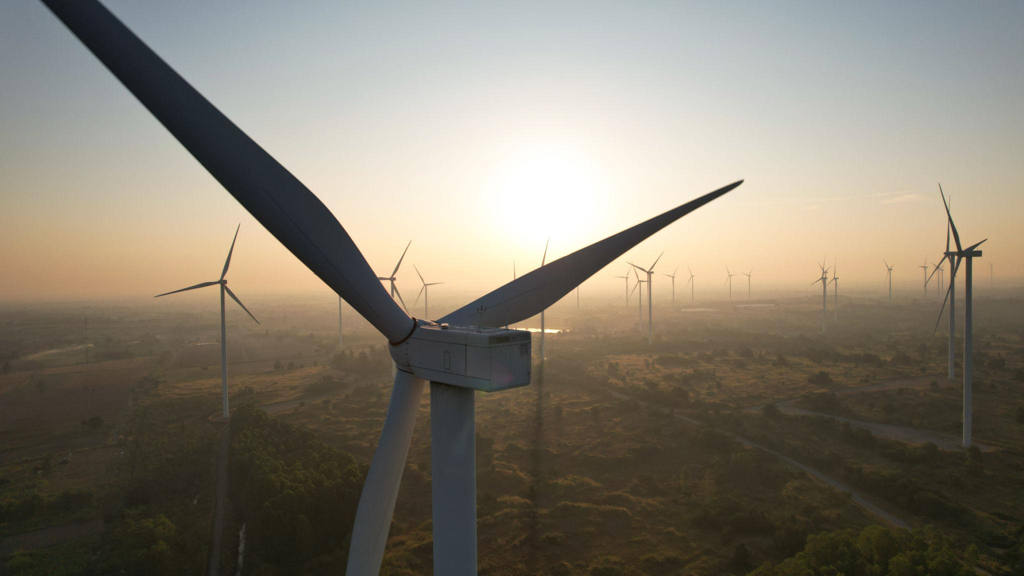 Wind turbines supporting the post-oil future transition